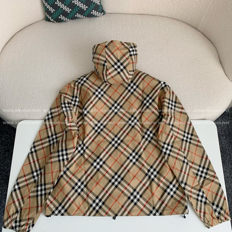 B**rry Zipper jacket