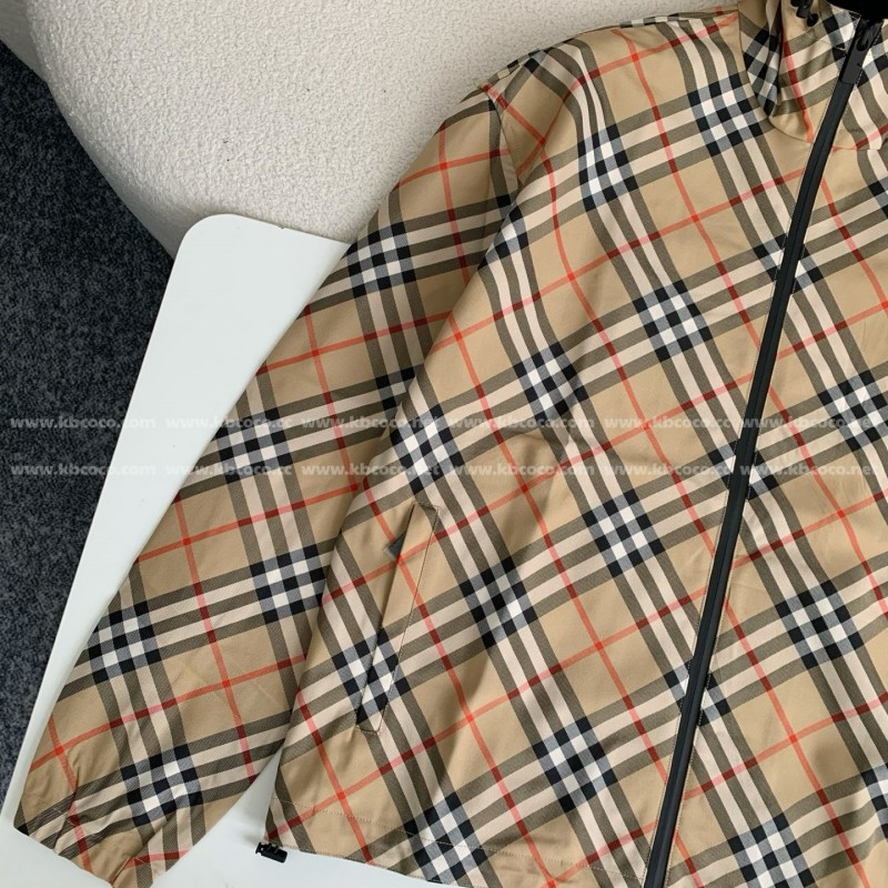 B**rry Zipper jacket