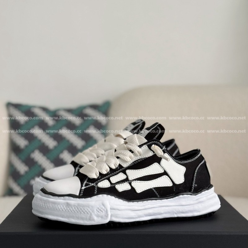 Ma*s*n mihara yasuhiro x  amiri skel- top low canvas shoes