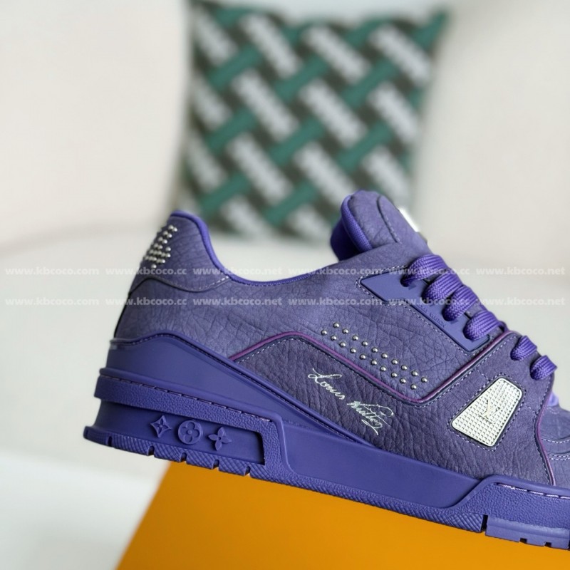 L0*is V*t0n TRAINER SNEAKERS