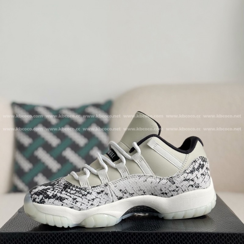 Jordan Air Jordan 11 Low Snakeskin