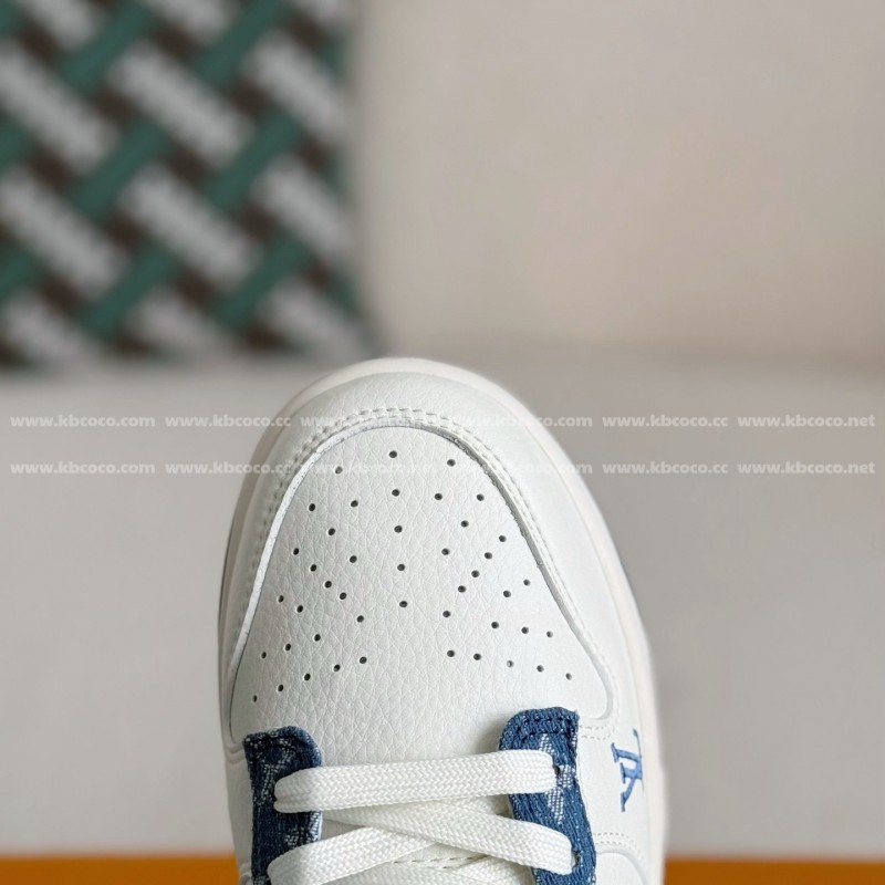 L0*is V*t0n x Nike Dunk Casual Sneakers