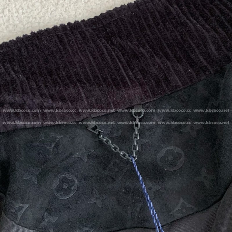 L0*is V*t0n ss25 Spring And Summer Series Embossed Suede Jacket