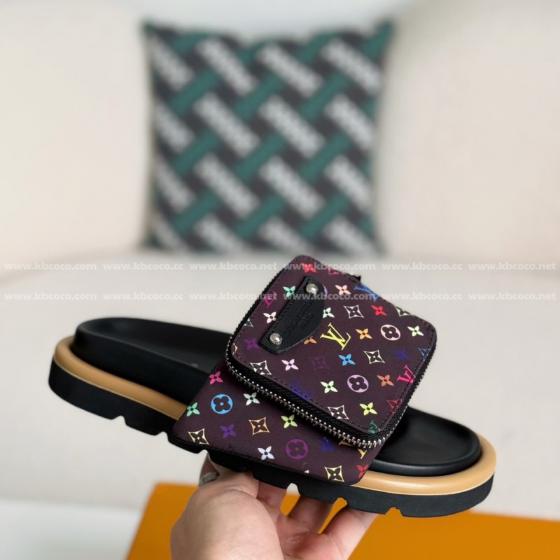 L0*is V*t0n x MURAKAMI Leather Flip Flops