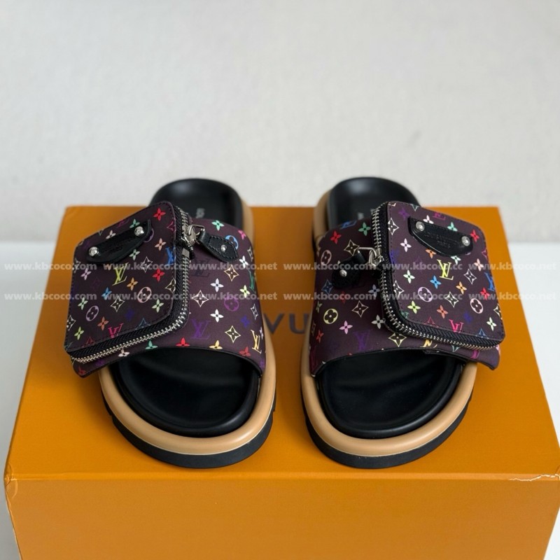 L0*is V*t0n x MURAKAMI Leather Flip Flops