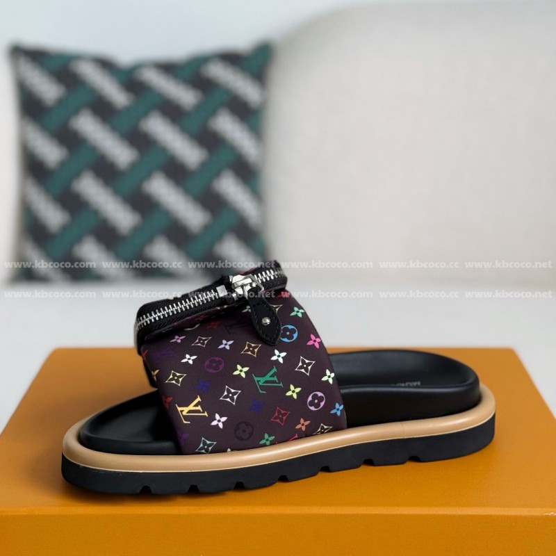 L0*is V*t0n x MURAKAMI Leather Flip Flops