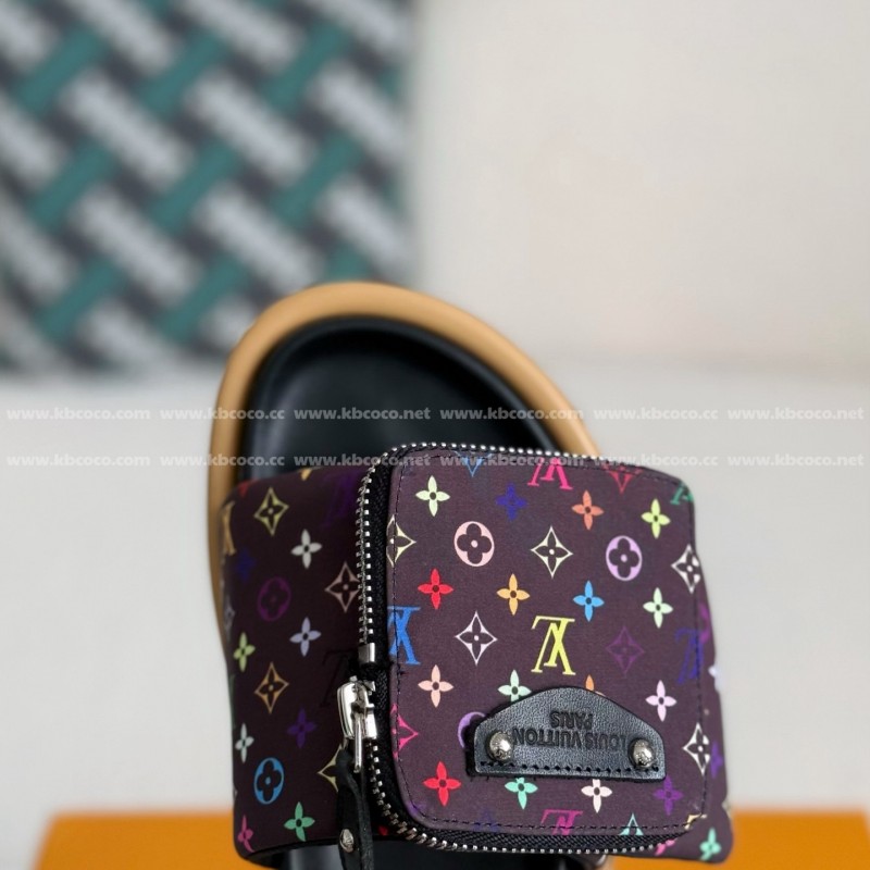 L0*is V*t0n x MURAKAMI Leather Flip Flops