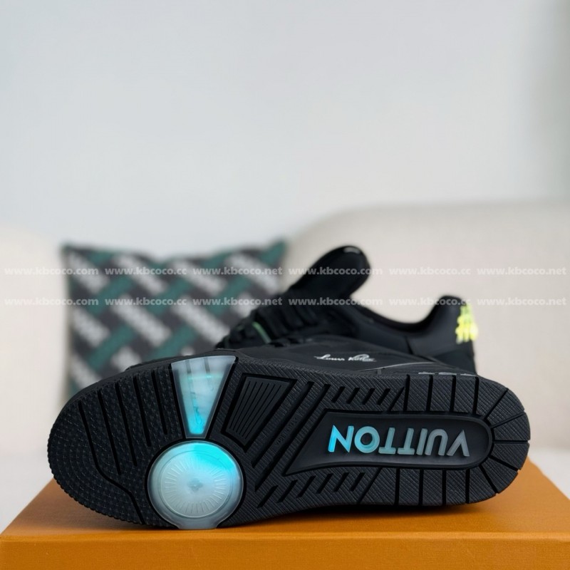 L0*is V*t0n LED TRAINER SNEAKERS