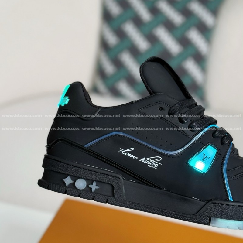L0*is V*t0n LED TRAINER SNEAKERS