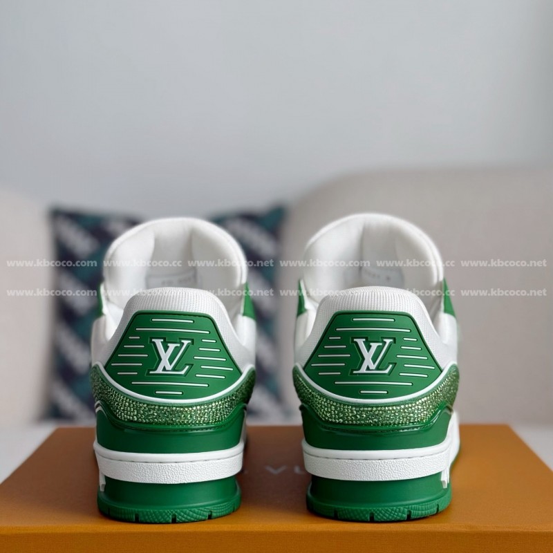 L0*is V*t0n Trainers Sneakers