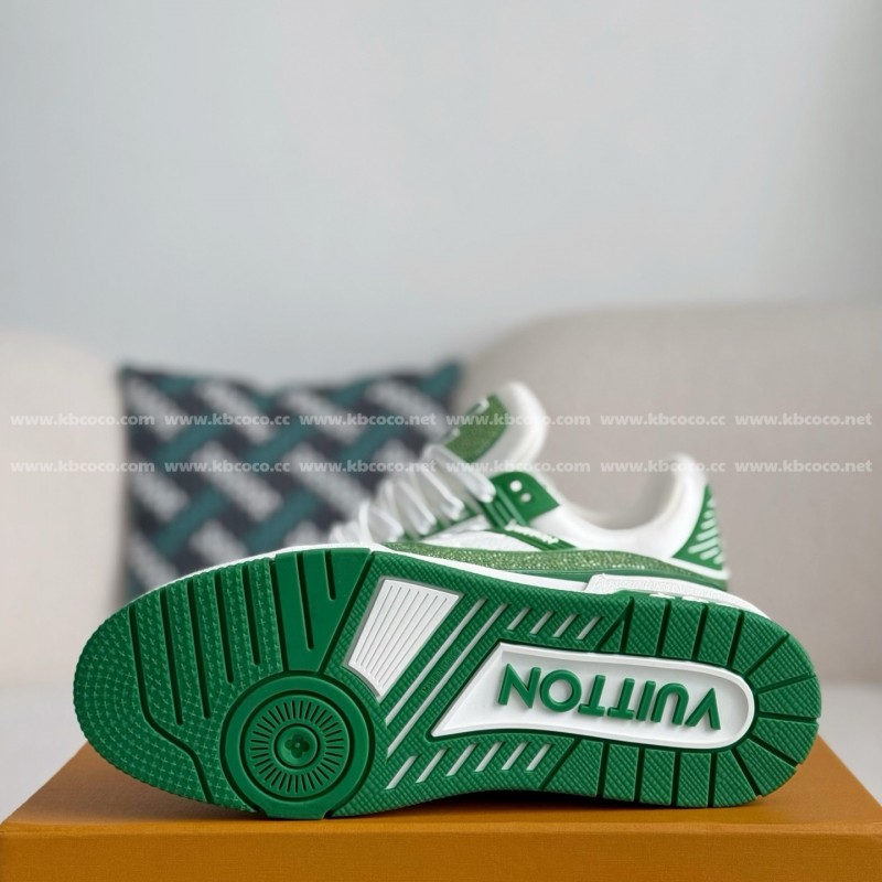 L0*is V*t0n Trainers Sneakers