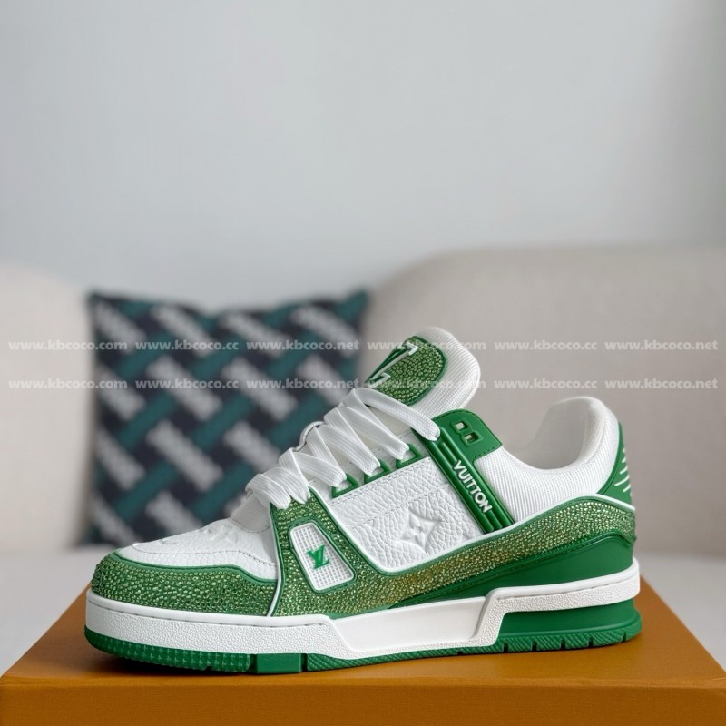 L0*is V*t0n Trainers Sneakers