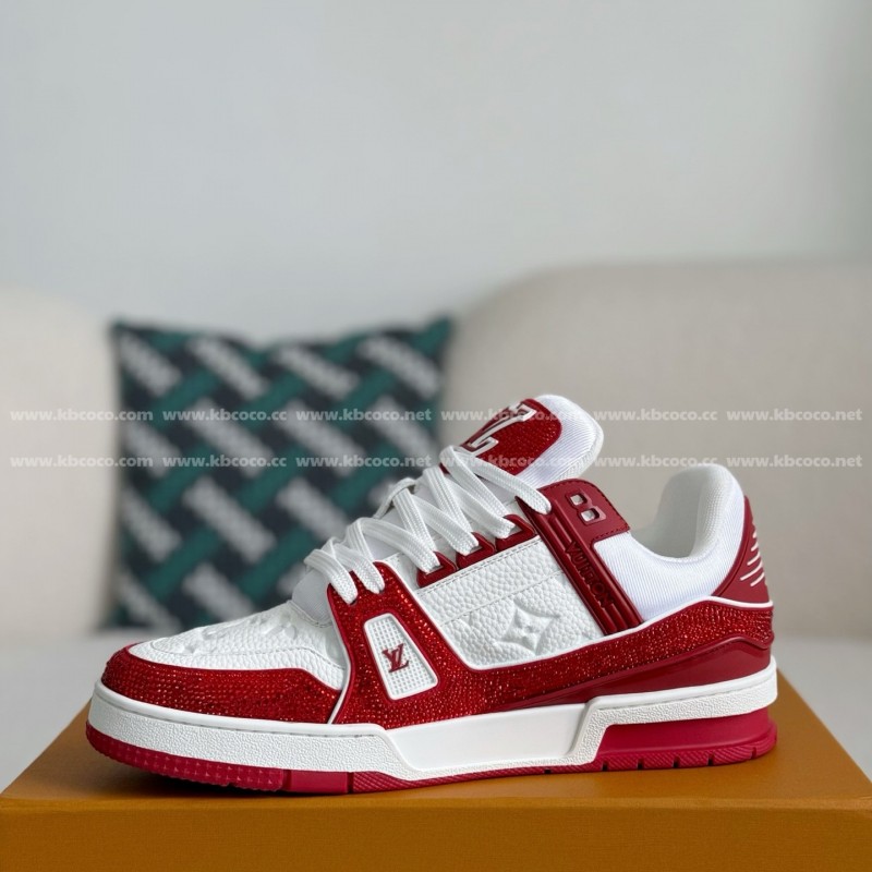 L0*is V*t0n Trainers Sneakers