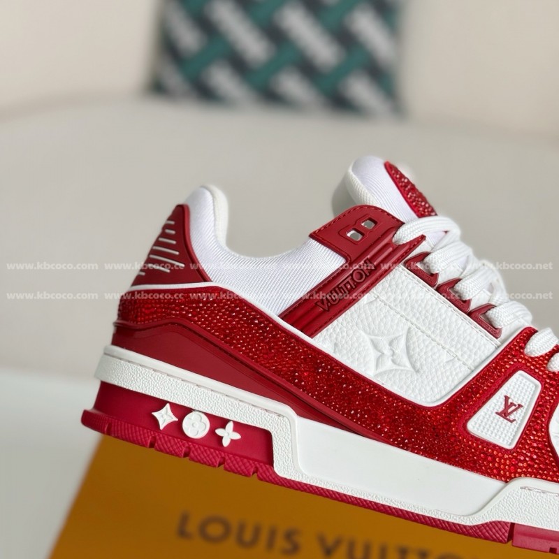 L0*is V*t0n Trainers Sneakers