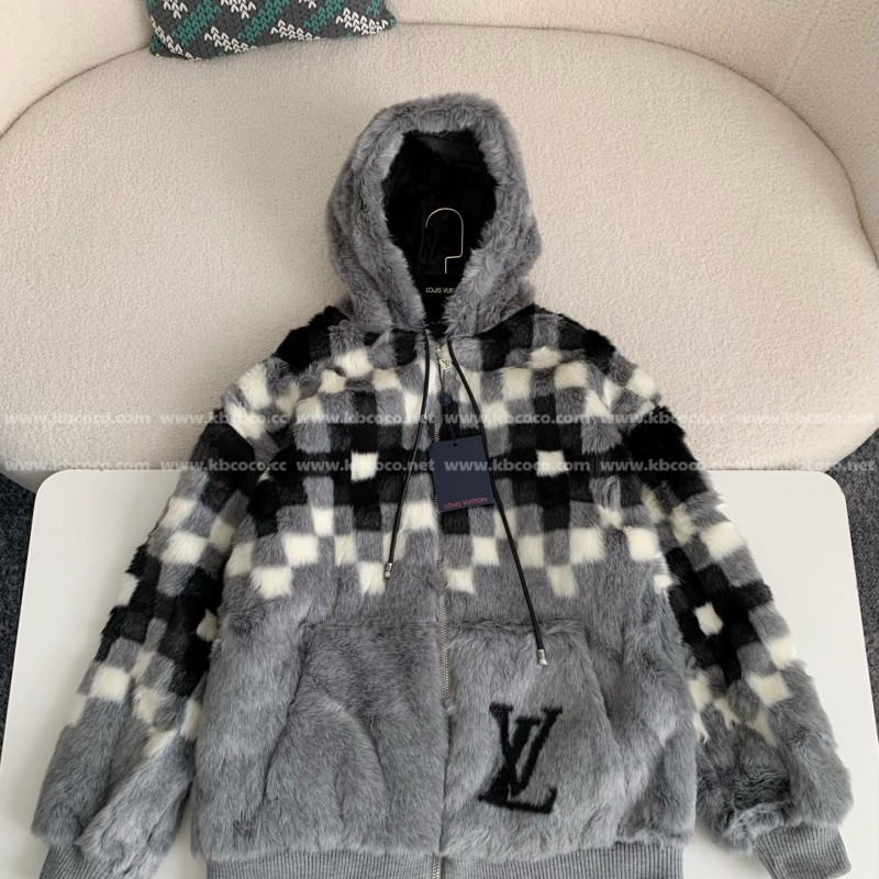 L0*is V*t0n Skiing Series FW24 Black And White Check Hooded Fleece Jacket