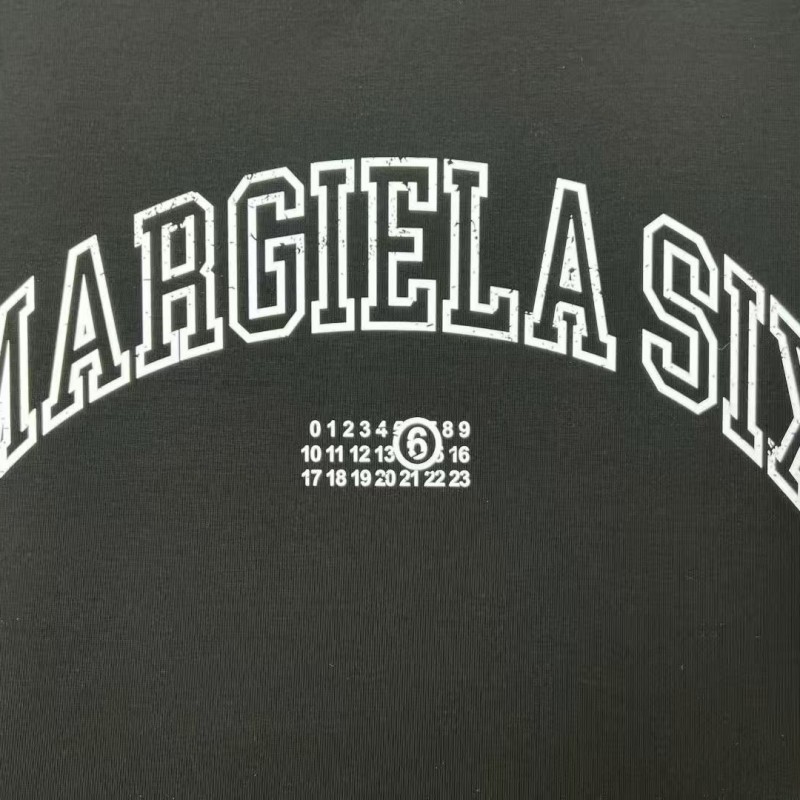 Ma*i*la logo print crewneck t-shirt