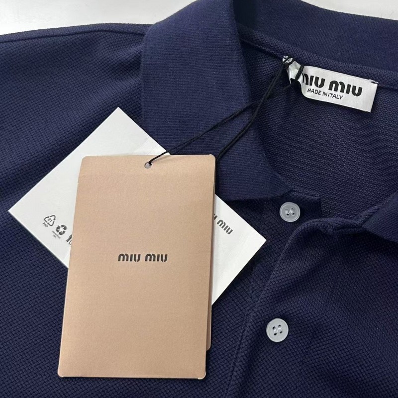 M*um*u micro logo letter contrast color polo shirt