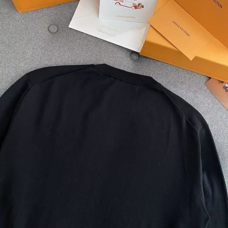 L0*is V*t0n co-branded Tyler knitted long-sleeved logo