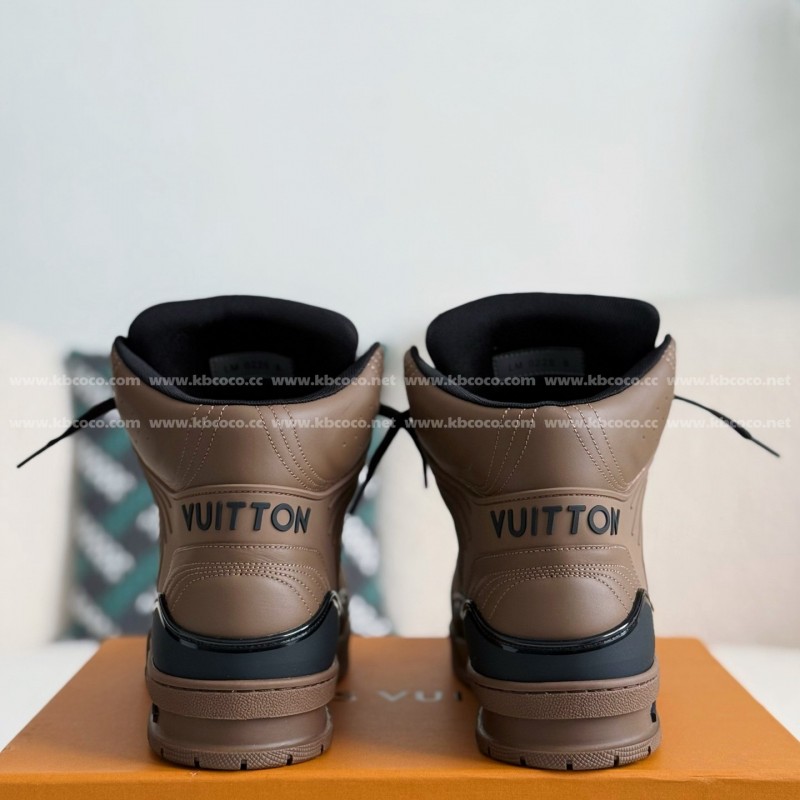 L0*is V*t0n Trainers High-Top Plimsolls