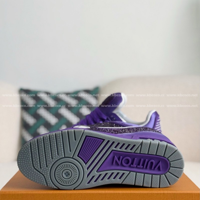 L0*is V*t0n Trainers Sneakers