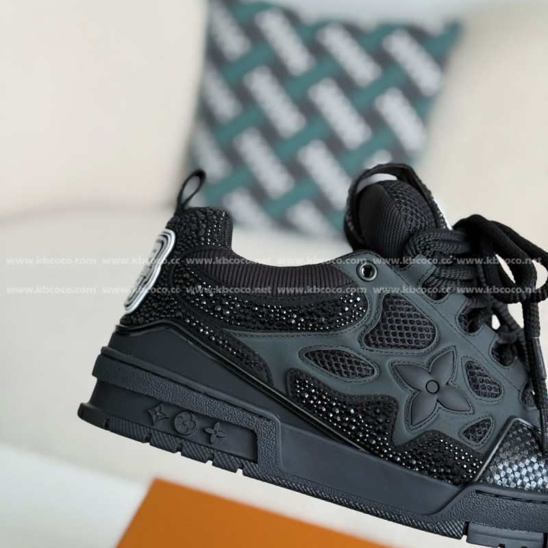 L0*is V*t0n RUNNER TATIC SNEAKERS