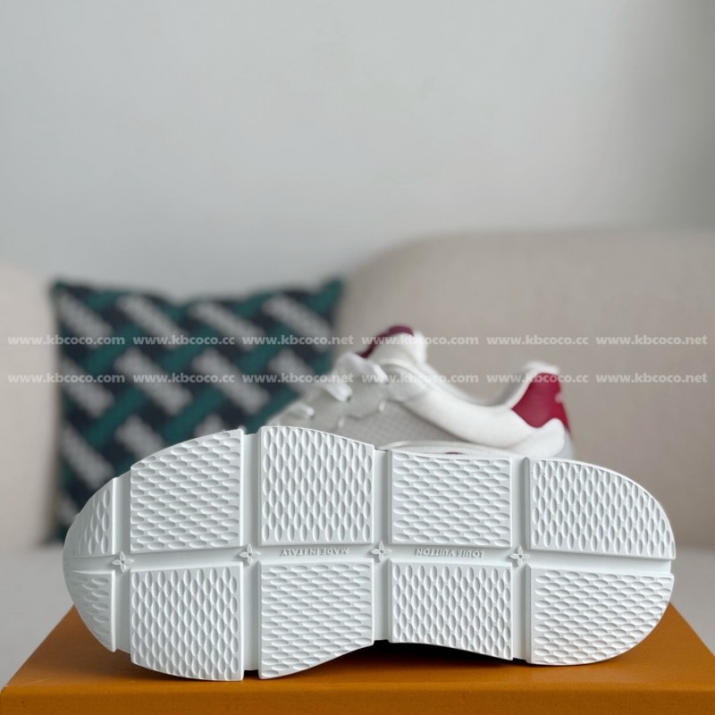 L0*is V*t0n 2025 Autumn And Winter Series Classic Leather Casual Shoes