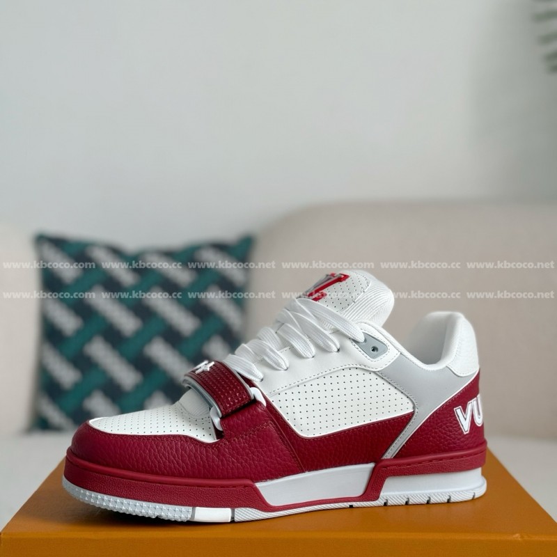 L0*is V*t0n TRAINER SNEAKERS