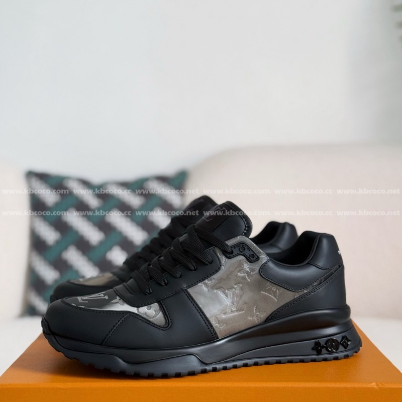 L0*is V*t0n RUN AWAY CASUAL SHOES