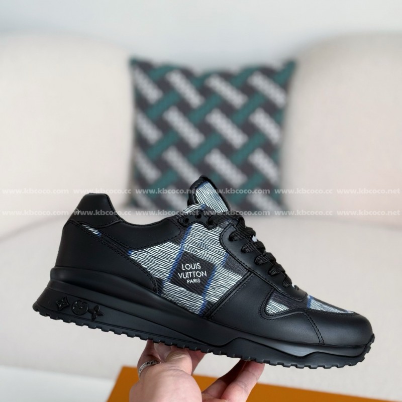 L0*is V*t0n RUN AWAY CASUAL SHOES