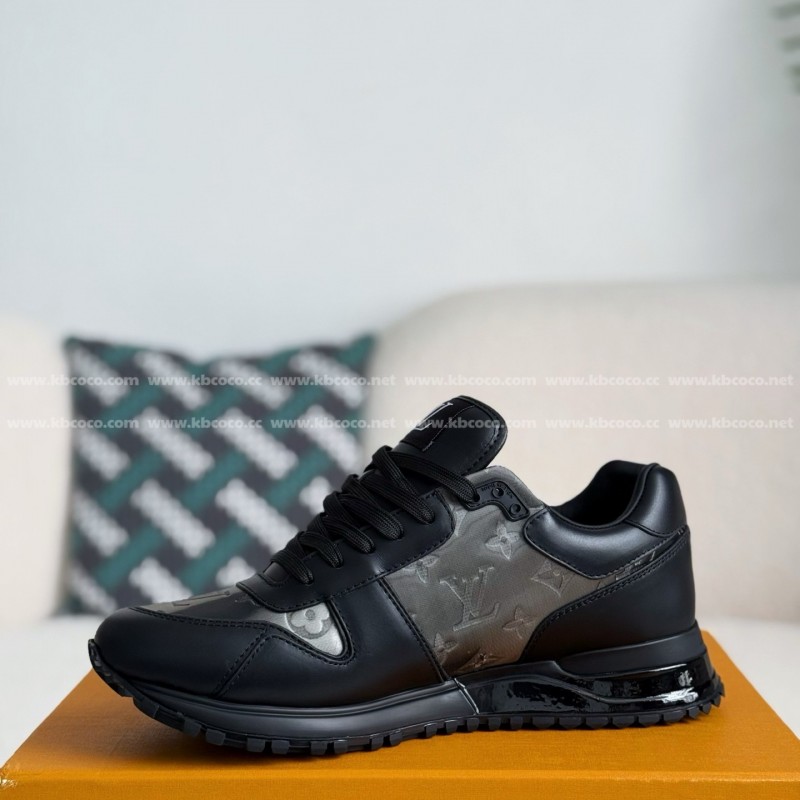 L0*is V*t0n RUN AWAY CASUAL SHOES