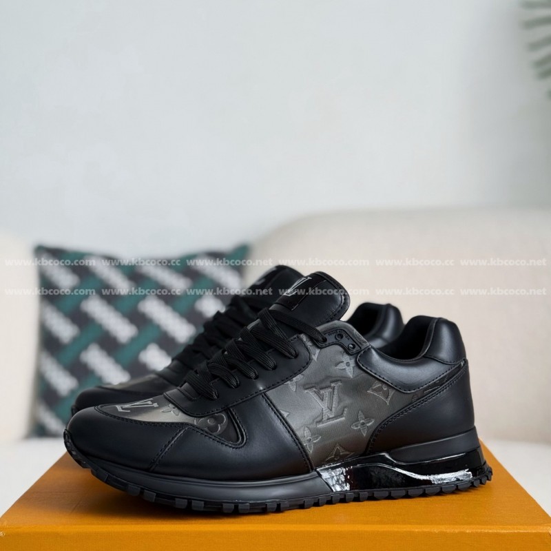 L0*is V*t0n RUN AWAY CASUAL SHOES