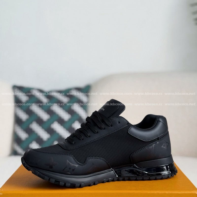 L0*is V*t0n RUN AWAY CASUAL SHOES