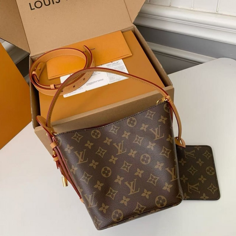 专柜当季新款 ALL IN BB 老花手袋 M12925，18*12*16cm