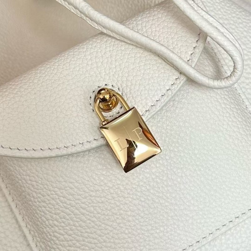 L**o p*ana extra white imported cowhide drawstring backpack, size: 25*27*14cm