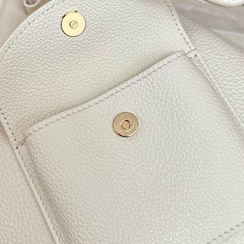 L**o p*ana extra white imported cowhide drawstring backpack, size: 25*27*14cm