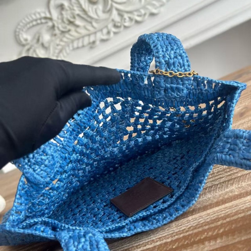 chloe spring and summer new SUMMER BANANA dopamine color blue pure handmade straw woven bag Size: 33