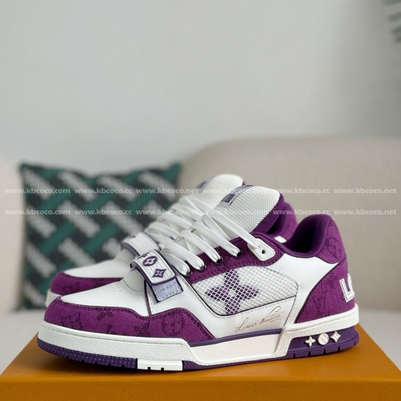 L0*is V*t0n TRAINER SNEAKERS