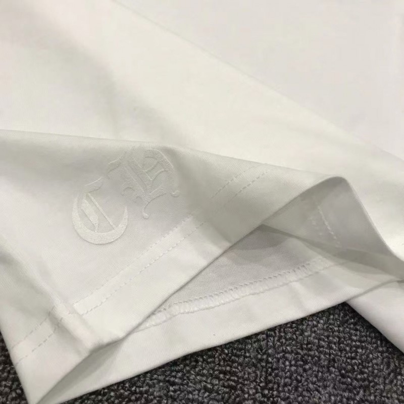 Ch**me He**ts 2025 new pocket collar Sanskrit print