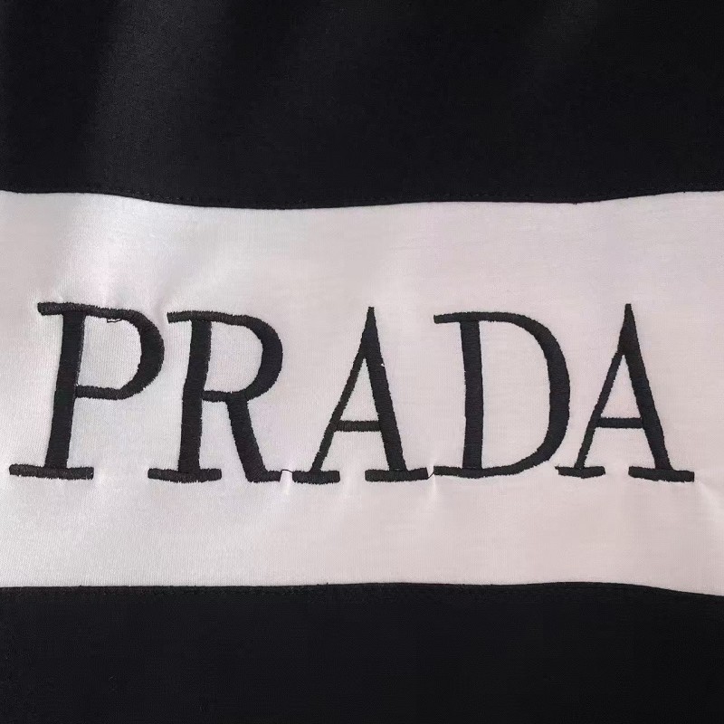 Pra*a luxury classic original logo top