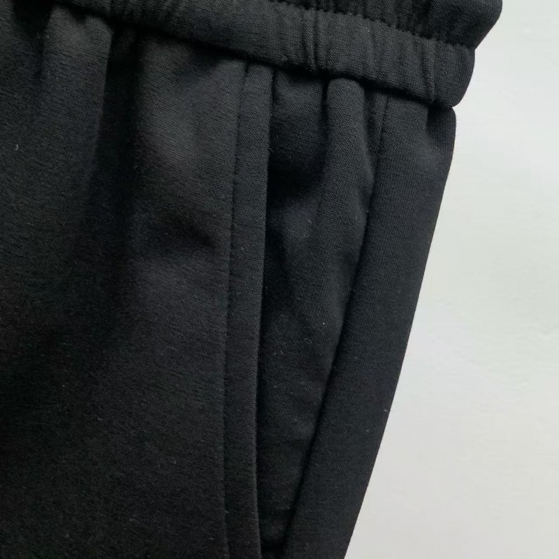 Ch**me He**ts 2025 Spring and Summer New Casual Shorts