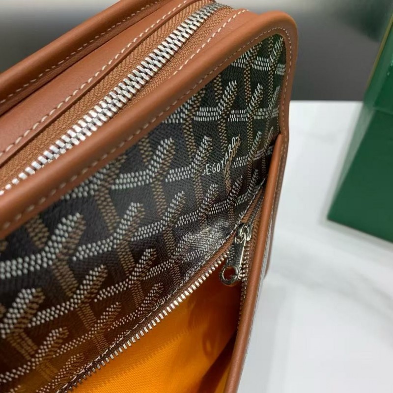 Go*ard imported cowhide with canvas large toilet bag, size: 30*23*8cm