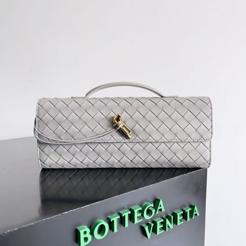 BOTTECA Ve*ne*ta uses exquisite craftsmanship intreccio woven imported sheepskin evening clutch bag Si
