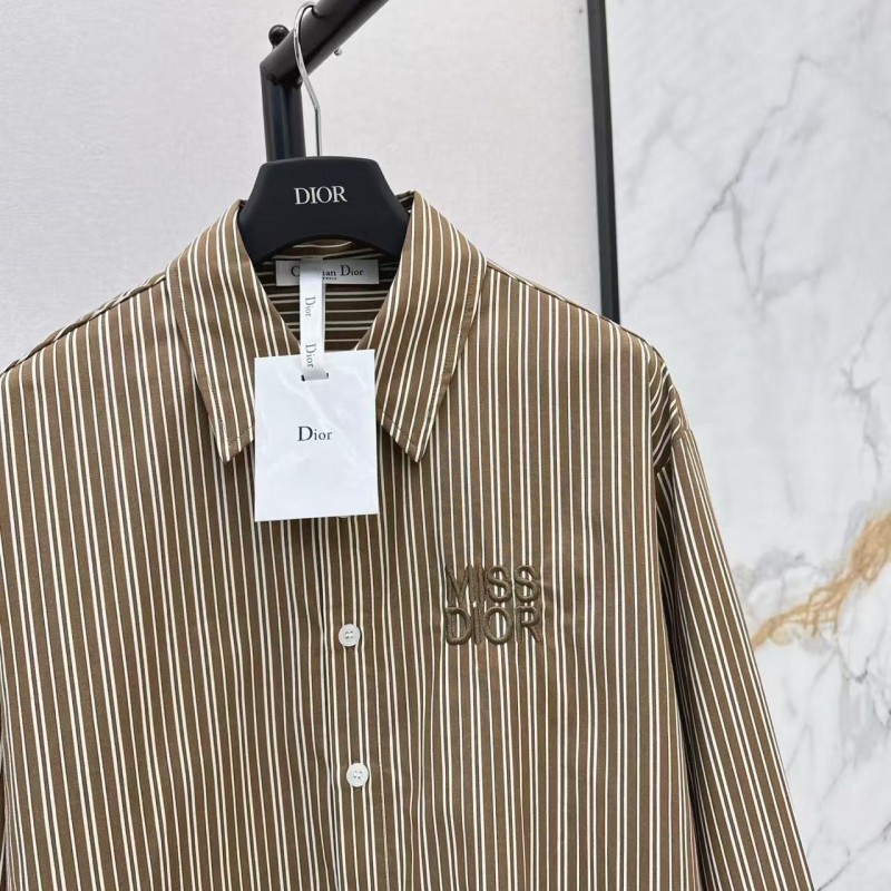 L0ew* spring and summer new logo embroidery striped shirtL0ew* spring and summer new logo embroidery