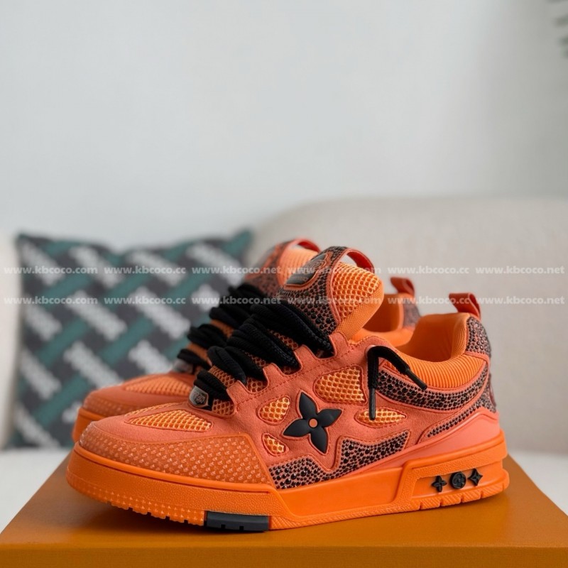 L0*is V*t0n RUNNER TATIC SNEAKERS