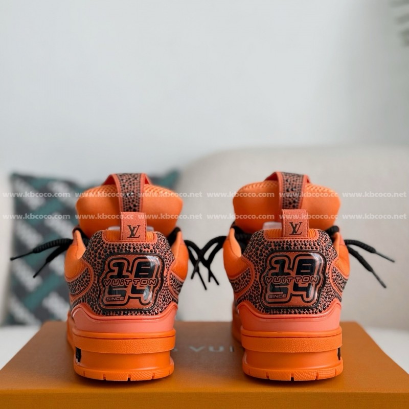 L0*is V*t0n RUNNER TATIC SNEAKERS