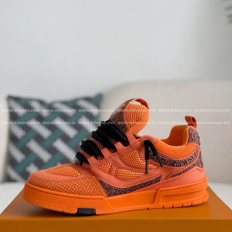 L0*is V*t0n RUNNER TATIC SNEAKERS