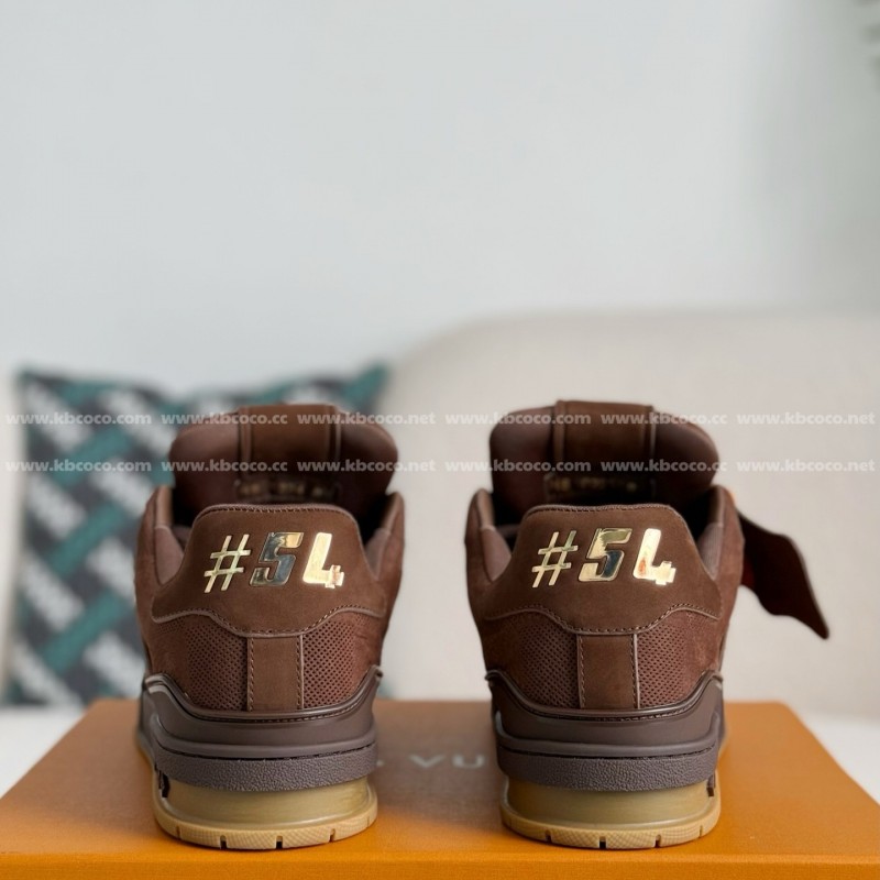 L0*is V*t0n TRAINER SNEAKERS