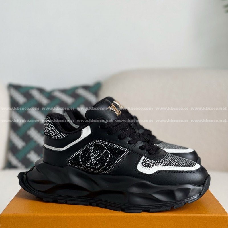 L0*is V*t0n CASUAL SPORTS SHOES