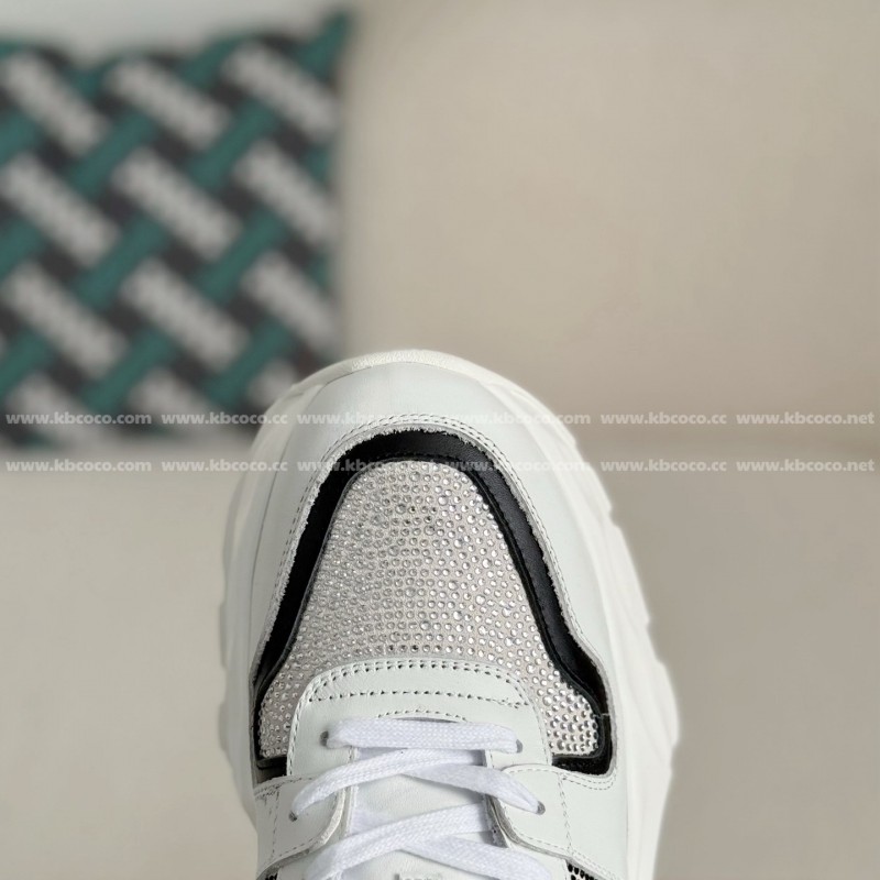 L0*is V*t0n CASUAL SPORTS SHOES