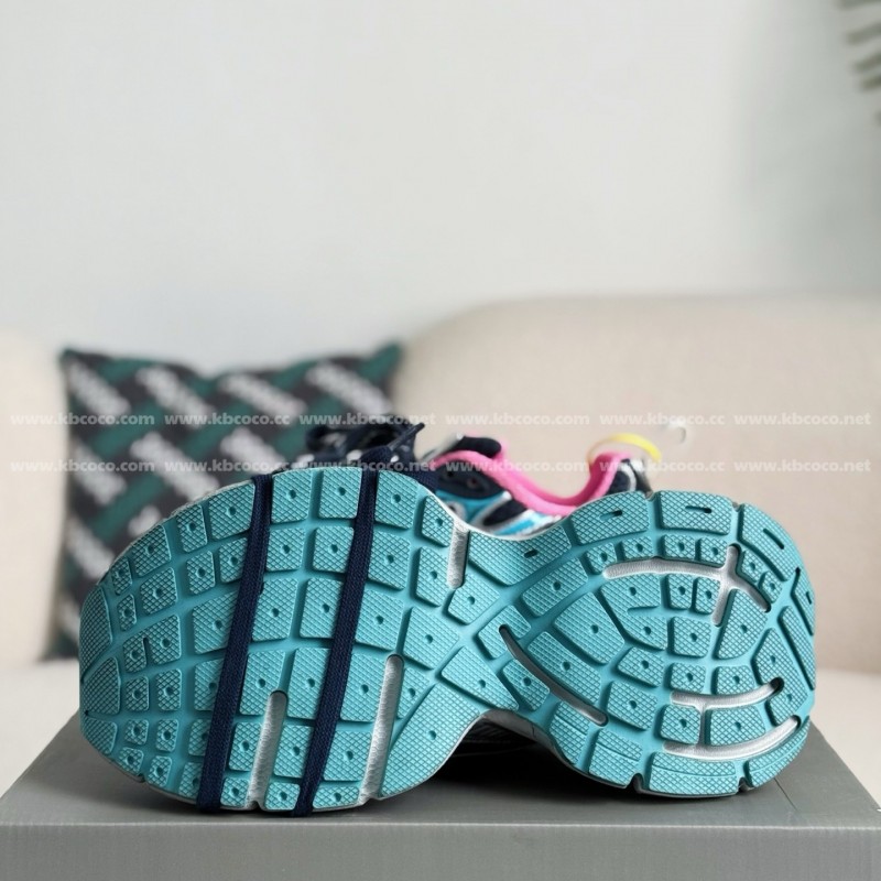 Ba*len*cia*ga Runner Sneakers